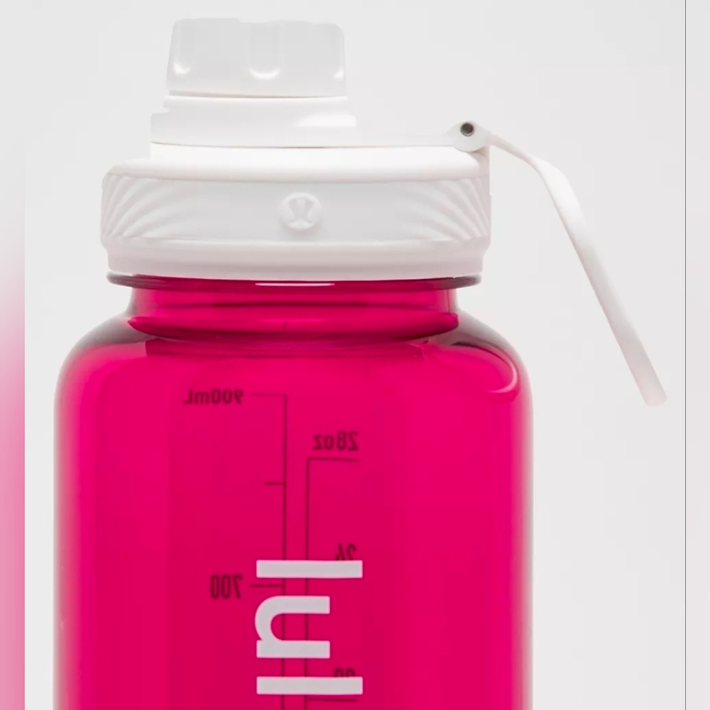Lululemon Back To Life Clear Bottle 32oz  In Calypso Pink And White. New - Picture 2 of 2